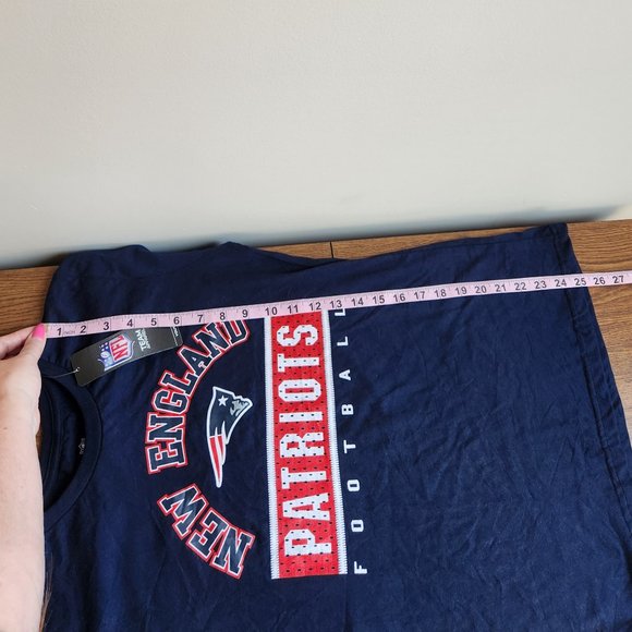 NFL Patriots Youth or Women's T-Shirt NWT - Picture 7 of 7